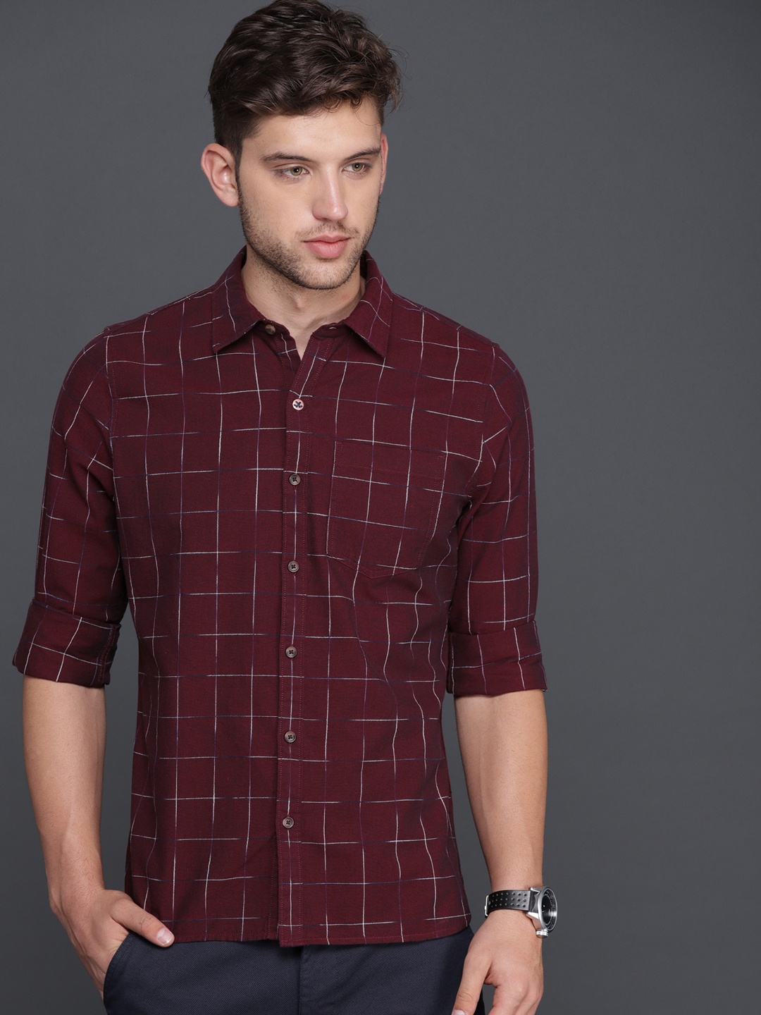 

WROGN Men Maroon Slim Fit Checked Casual Shirt