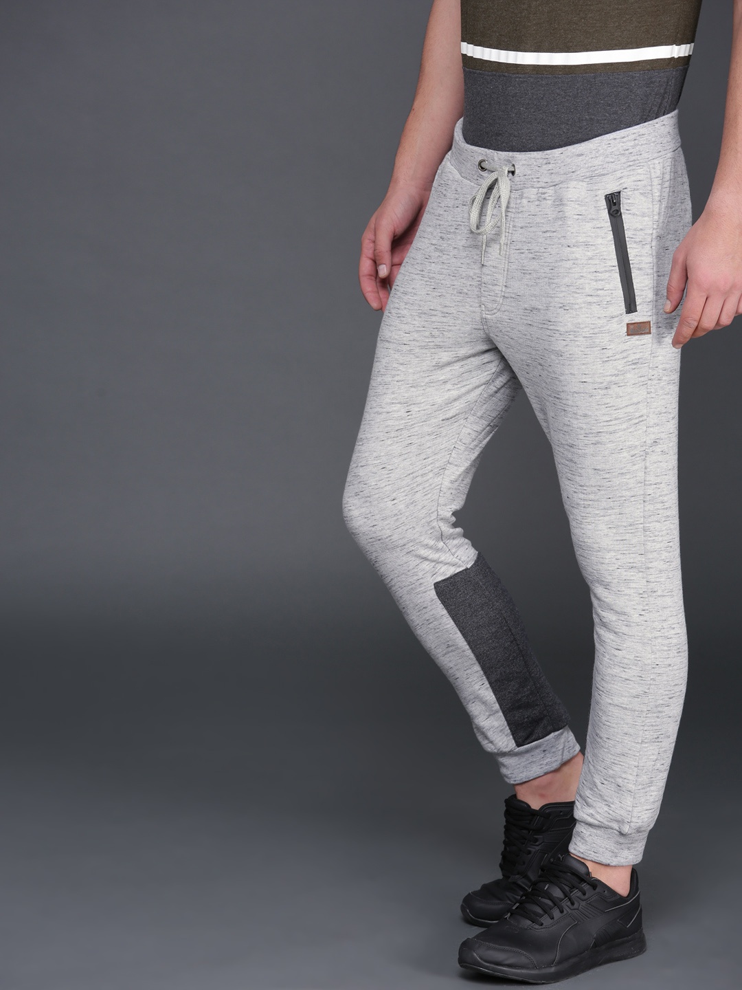 

WROGN Men Grey Slim FIt Joggers