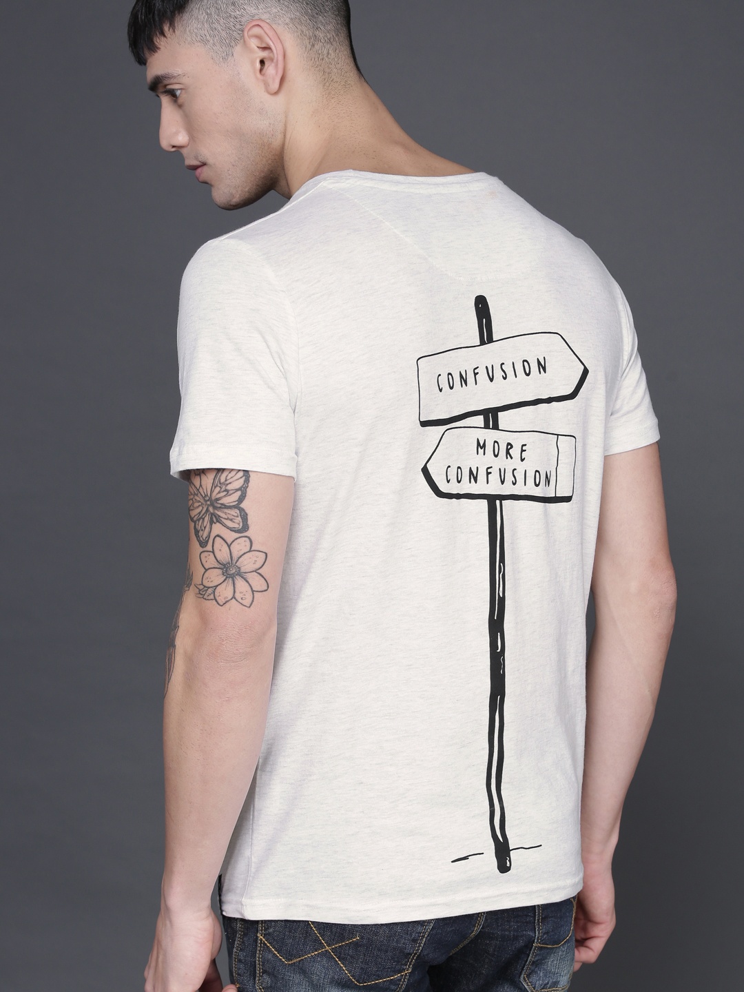 

WROGN Men Grey Printed Slim Fit Round Neck T-shirt
