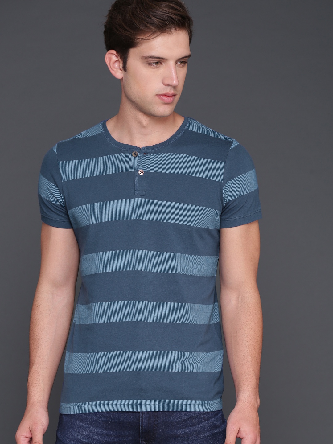 

WROGN Men Blue Striped Henley Neck Pure Cotton T-shirt