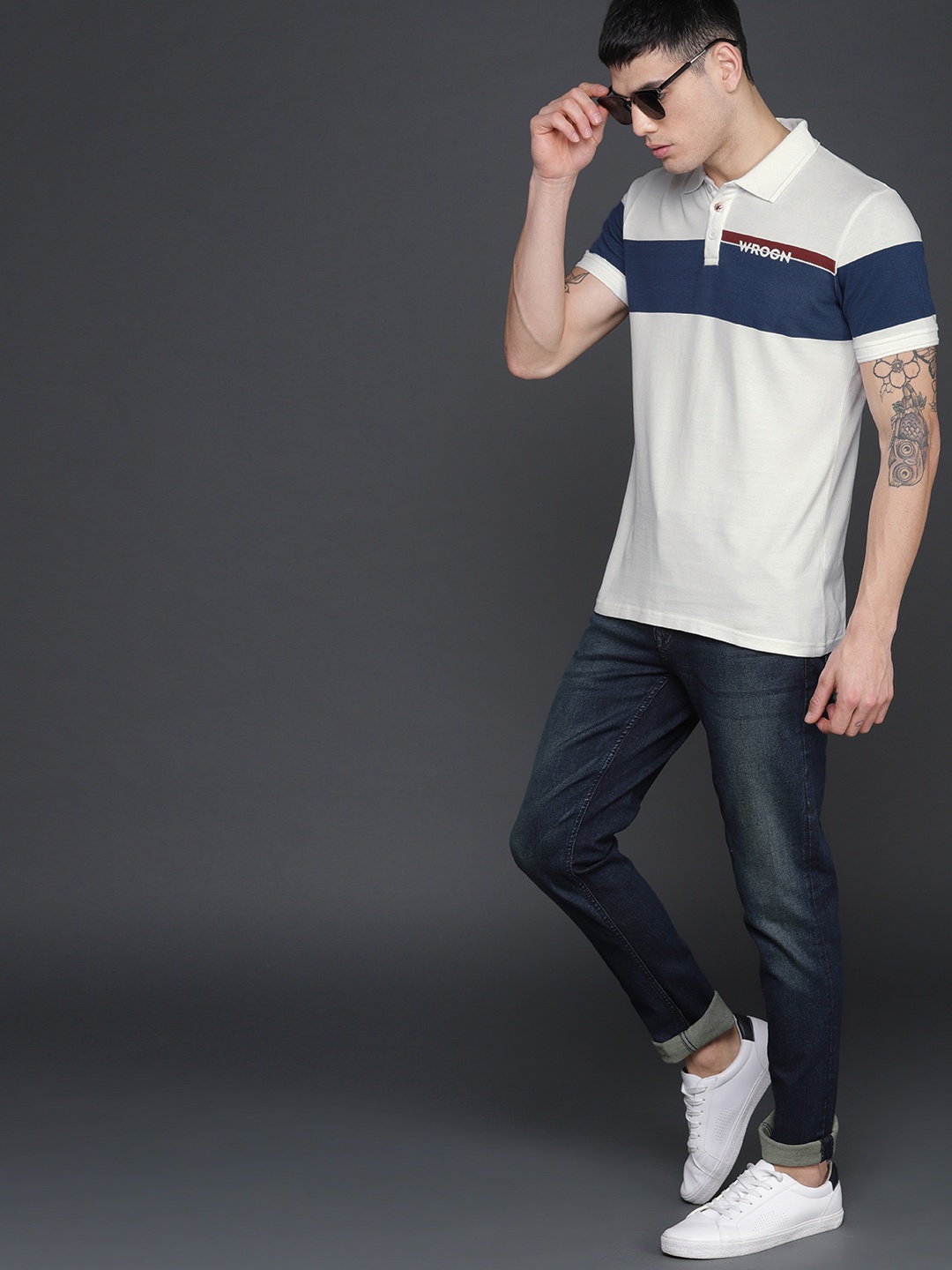 

WROGN Men White & Blue Colourblocked Polo Collar T-shirt