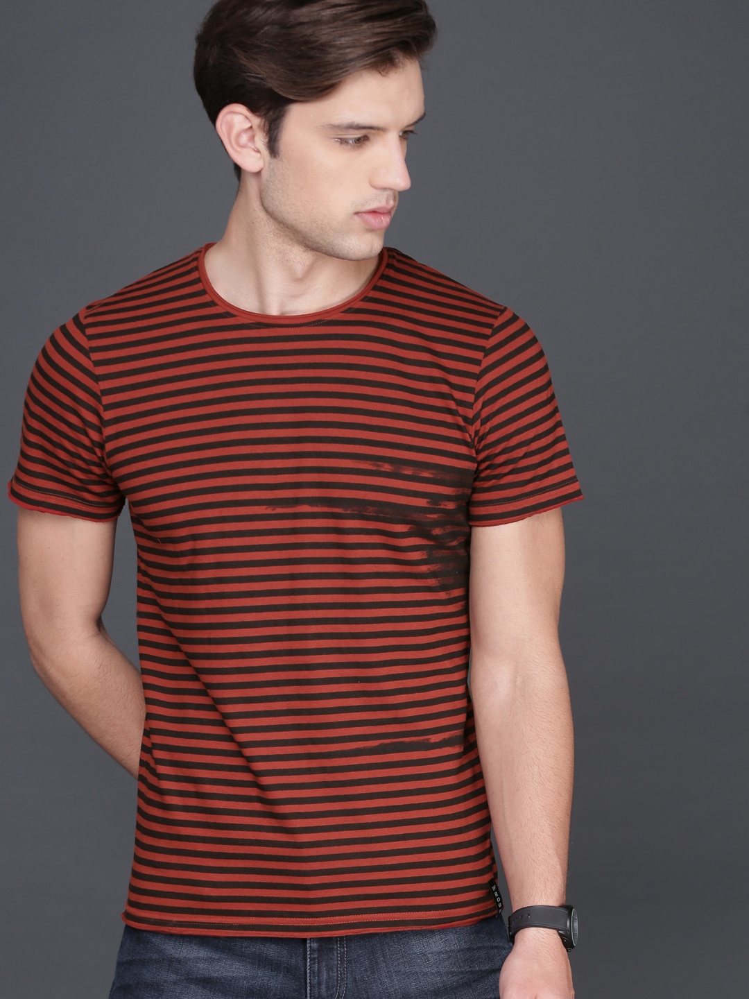 

WROGN Men Red & Black Striped Round Neck T-shirt