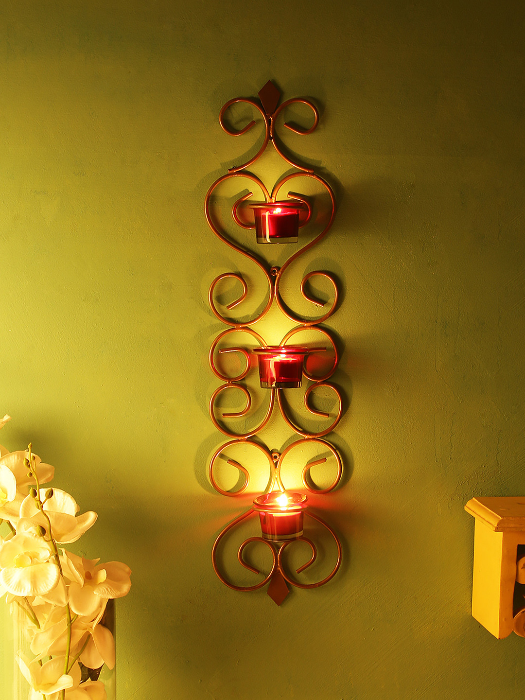 

Home Sparkle Gold-Toned Vertical Iron Tealight Candle Holders with 3 Glass Cups