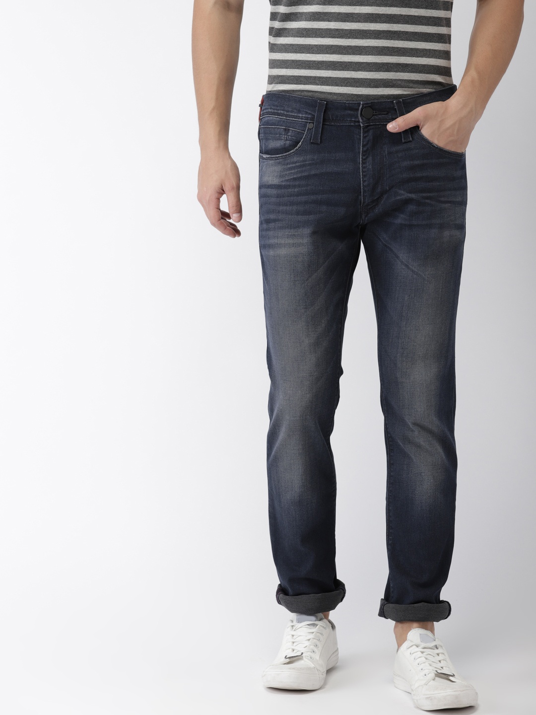 

Levis Men Blue Skinny Fit Mid-Rise Clean Look Stretchable Jeans 65504