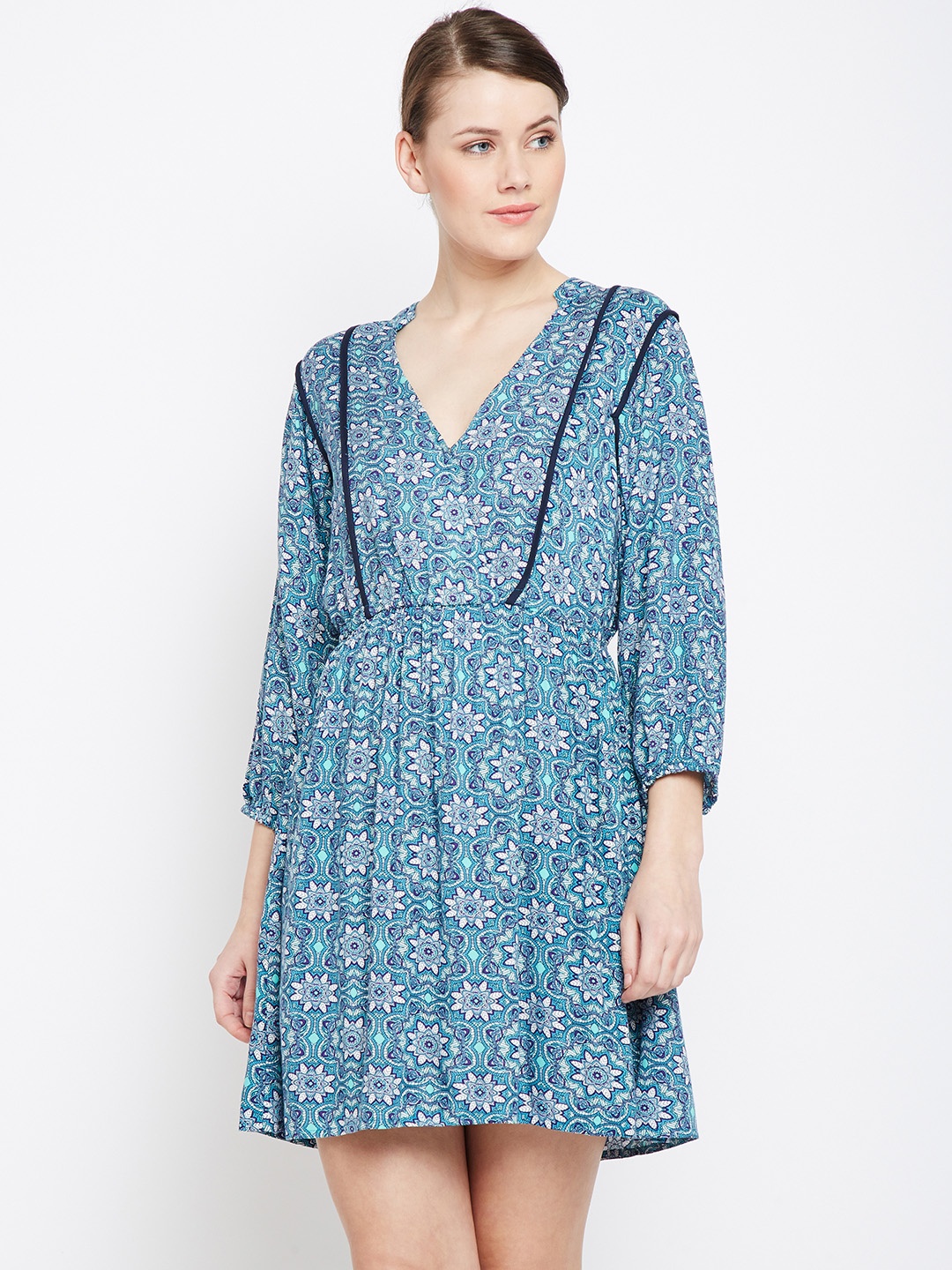 

Oxolloxo Women Blue Printed Fit and Flare Dress