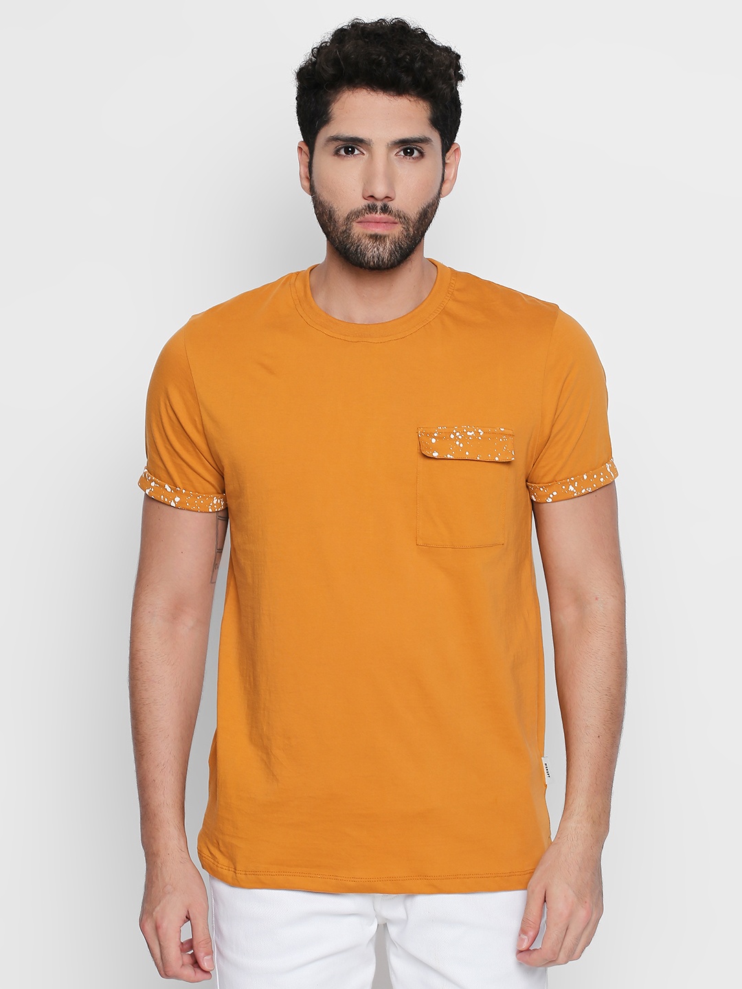 

Disrupt Men Mustard Solid Cotton Half Sleeve T-Shirt