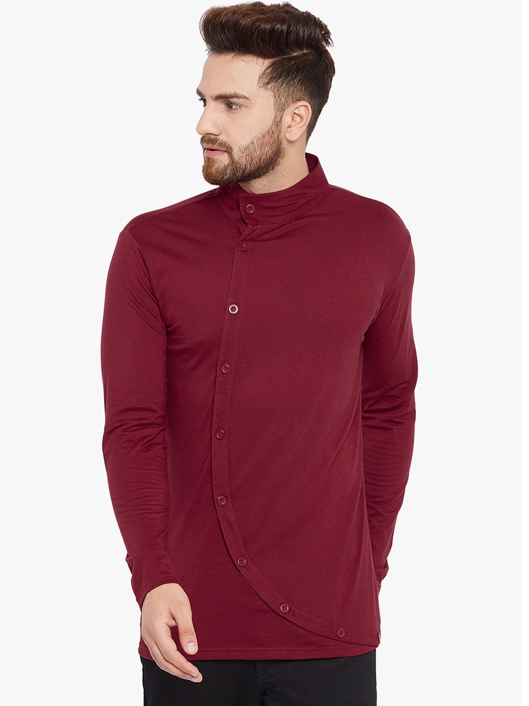 

CHILL WINSTON Men Maroon Solid High Neck T-shirt