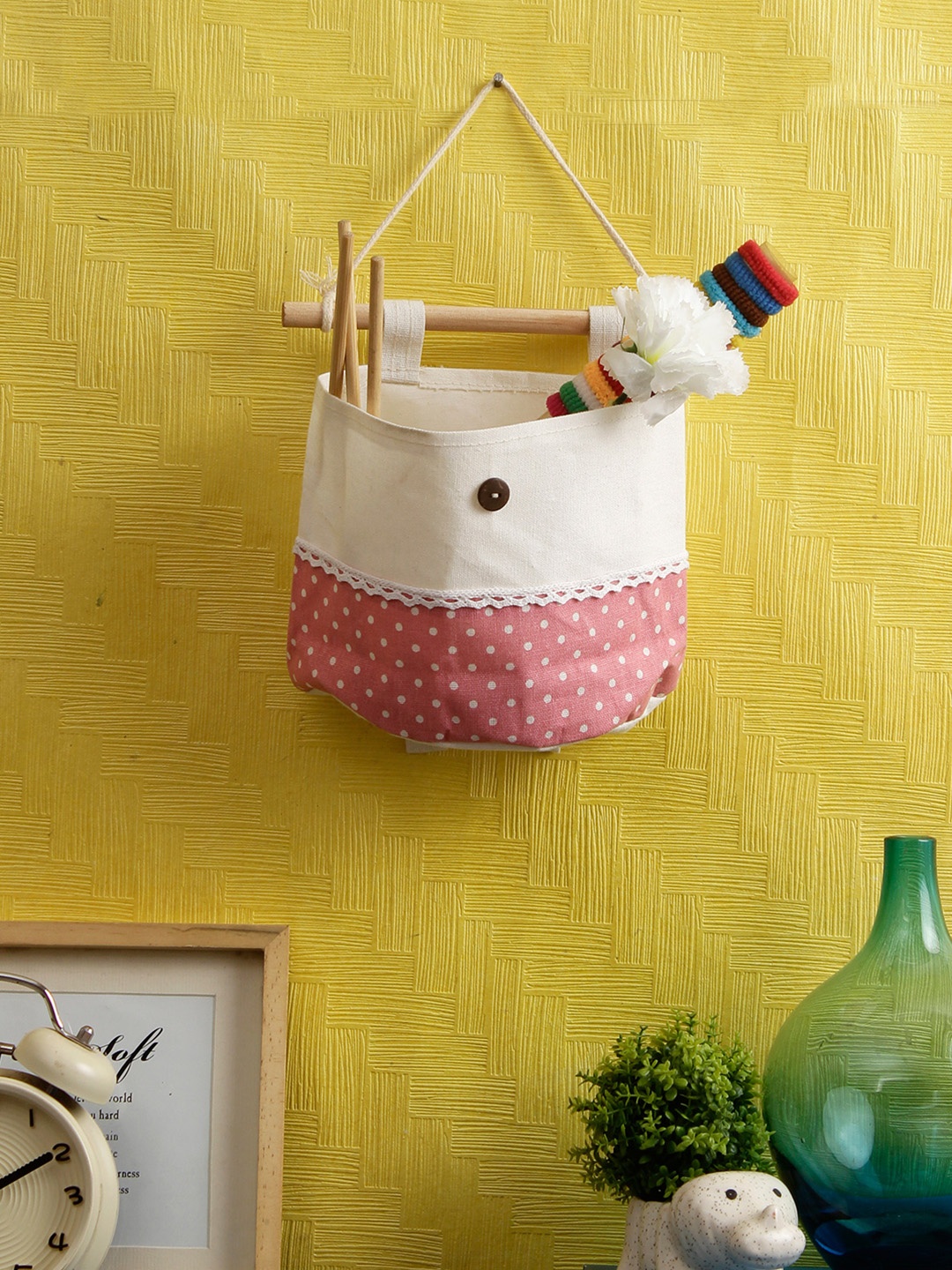 

Cortina Off White & Pink Printed Water Resistant Handbag Organiser