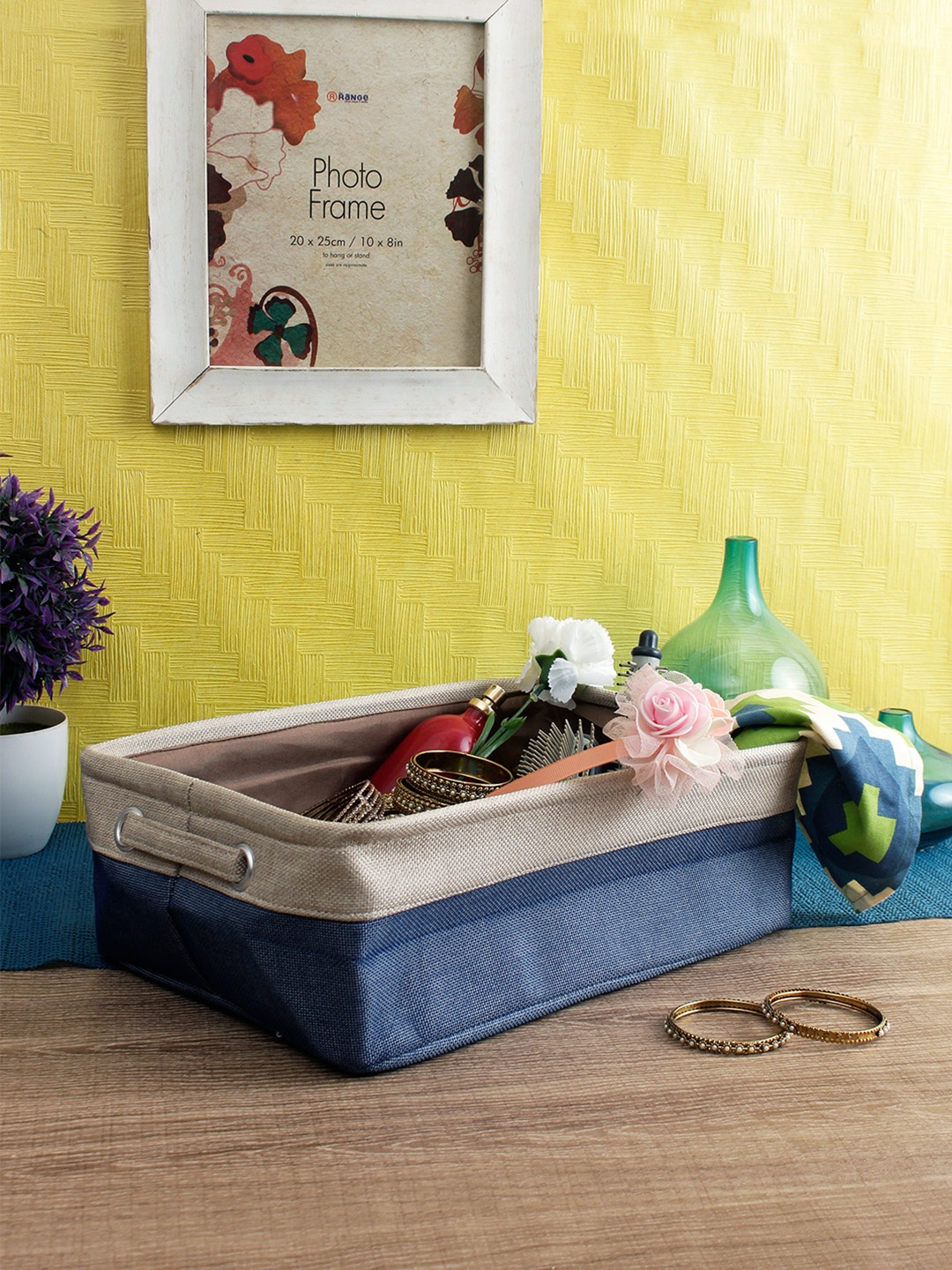 

Cortina Blue & Beige Colourblocked Water Resistant Desk Organiser