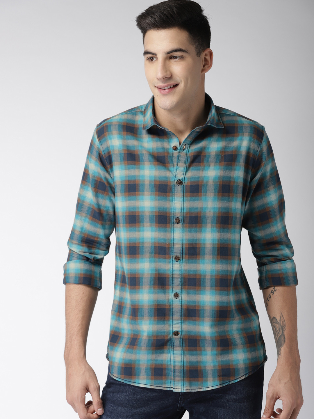 

Mast & Harbour Men Blue & Brown Slim Fit Checked Casual Shirt