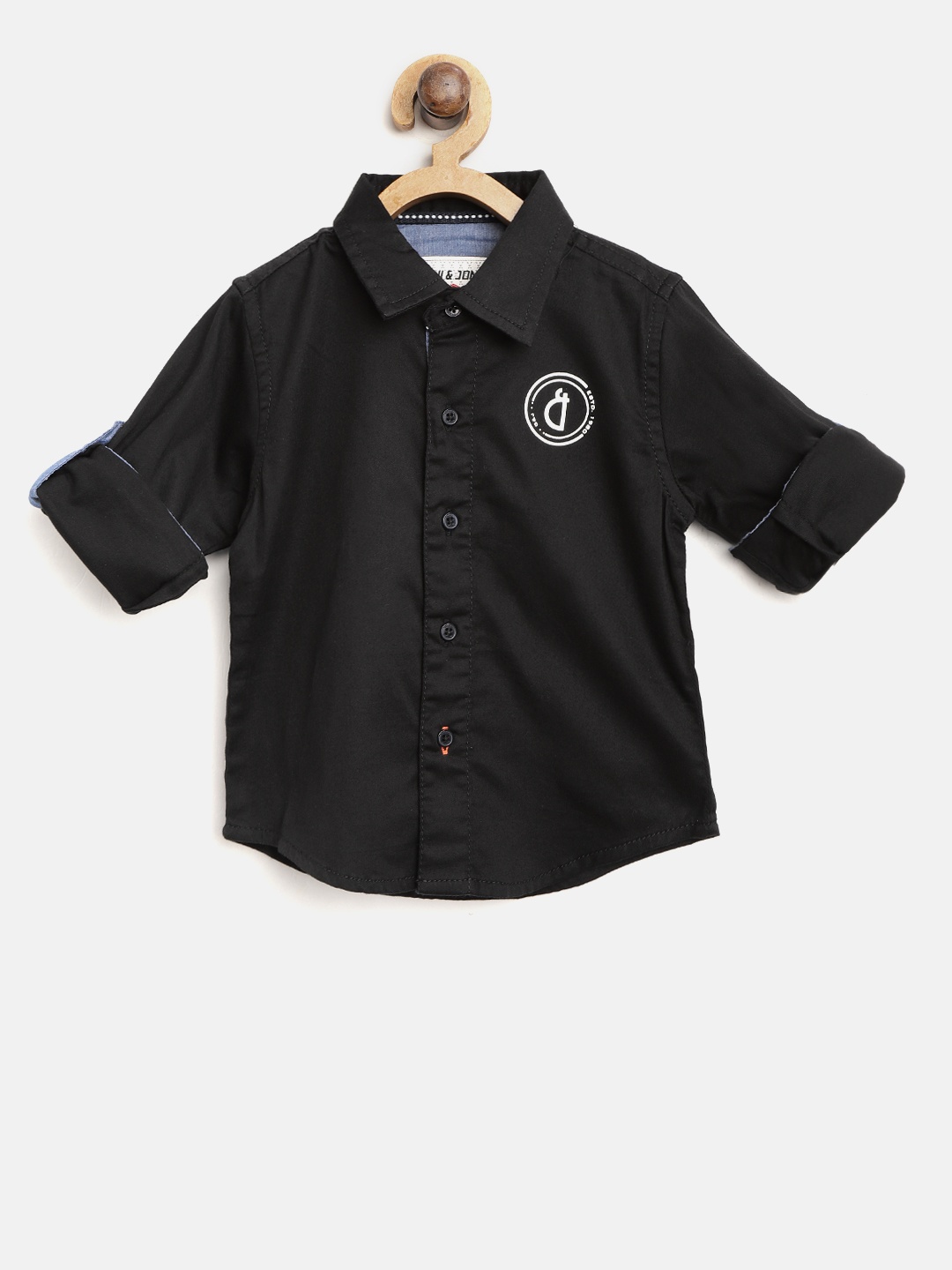 

Gini and Jony Boys Black Regular Fit Solid Casual Shirt