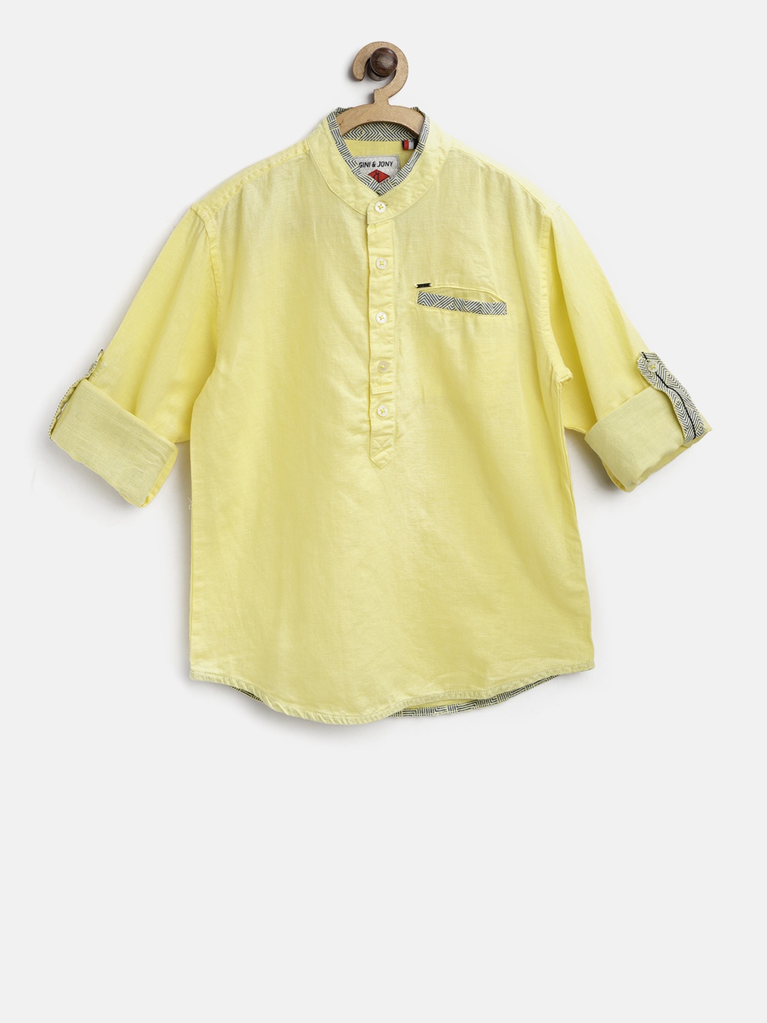 

Gini and Jony Boys Yellow Regular Fit Solid Casual Shirt