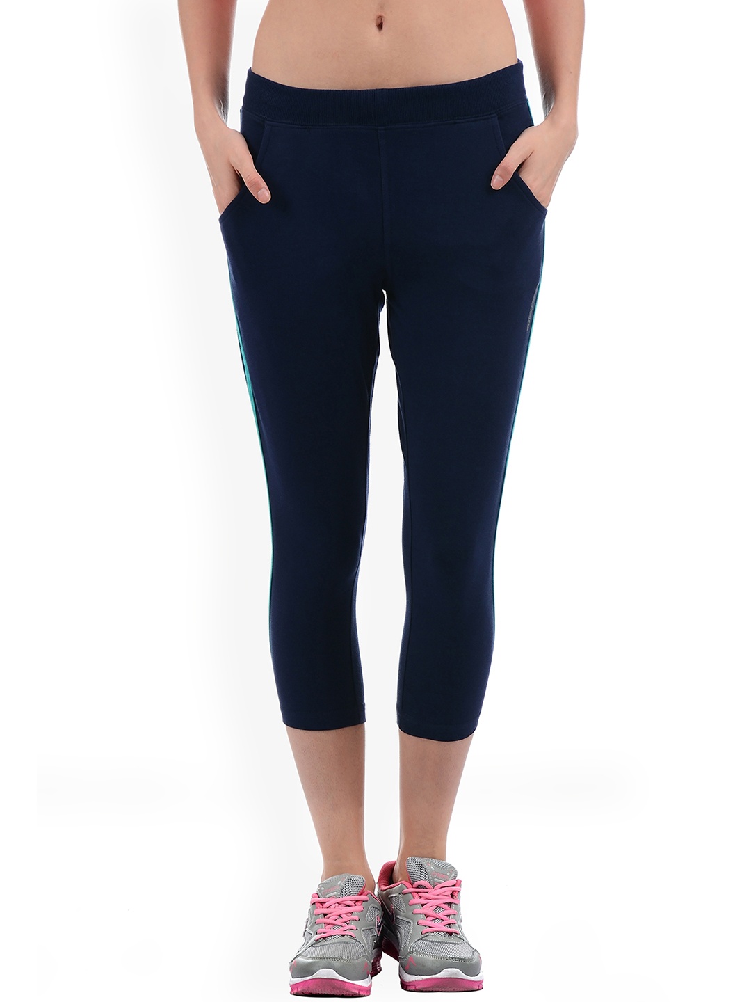 

Sweet Dreams Navy Blue Solid Sports Capris