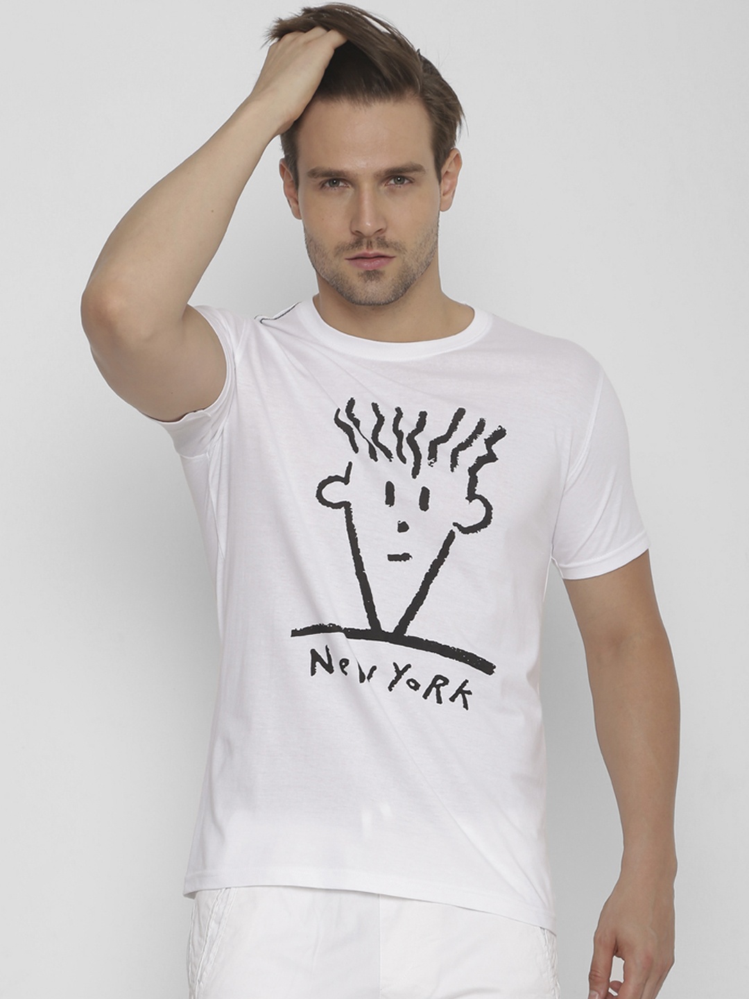 

FIDO DIDO Men White Printed Slim Fit Round Neck T-shirt