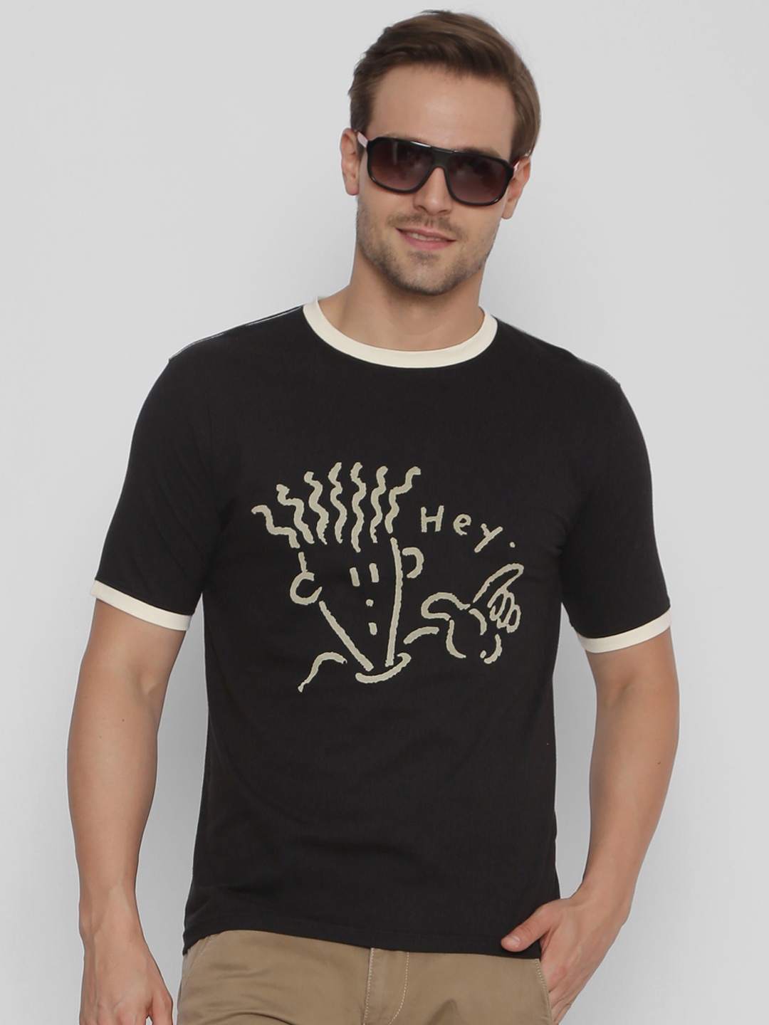 

FIDO DIDO Men Black Printed Round Neck T-shirt