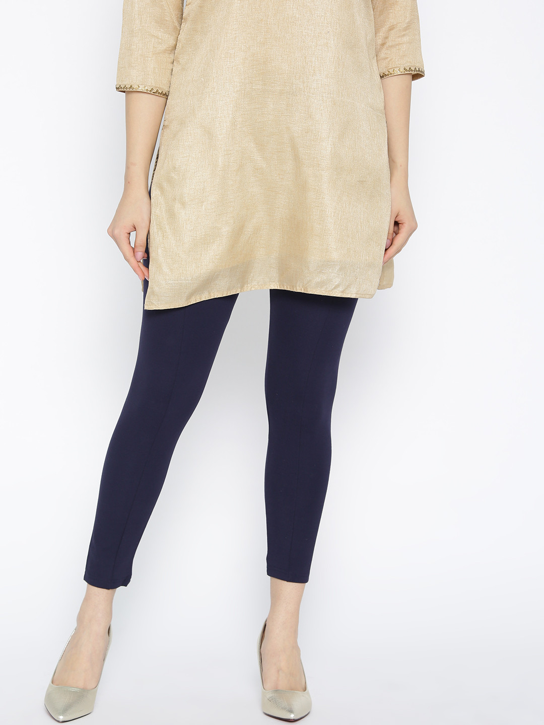 

W Women Navy Blue Solid Leggings