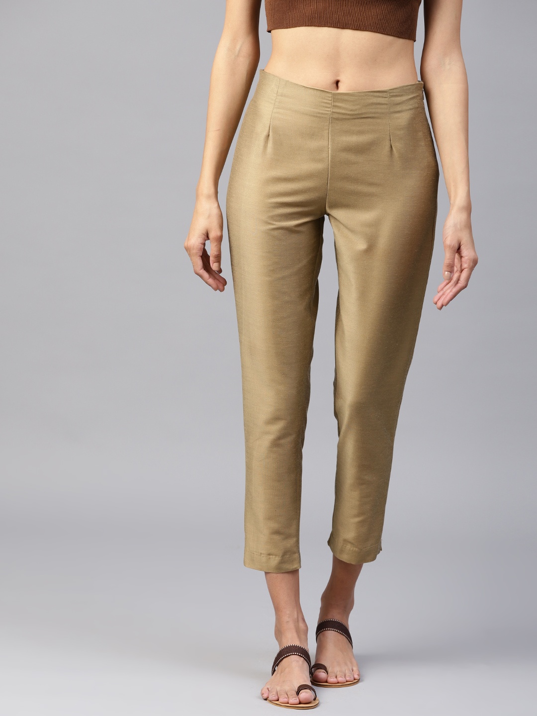 

W Women Golden Slim Fit Solid Cropped Cigarette Trousers, Gold