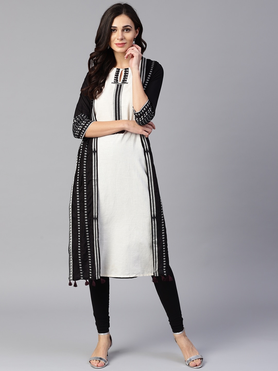 

W Women Black & Off-White Solid Layered Straight Sustainable Kurta