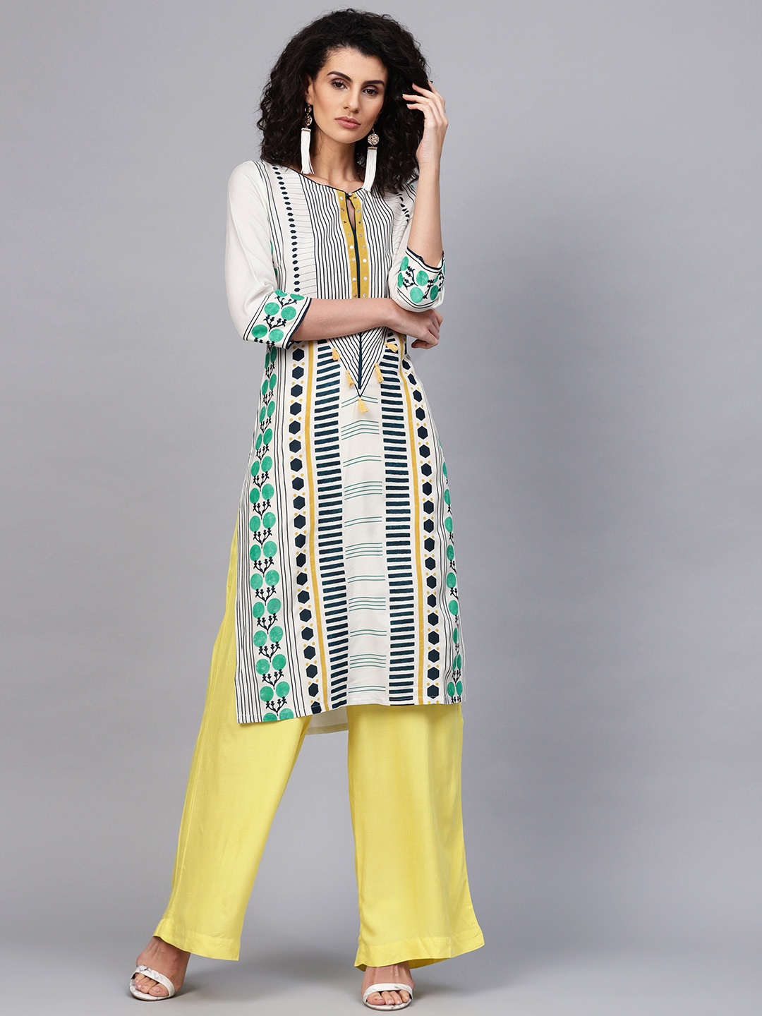 

W Women Off-White & Navy Blue Printed Straight Kurta