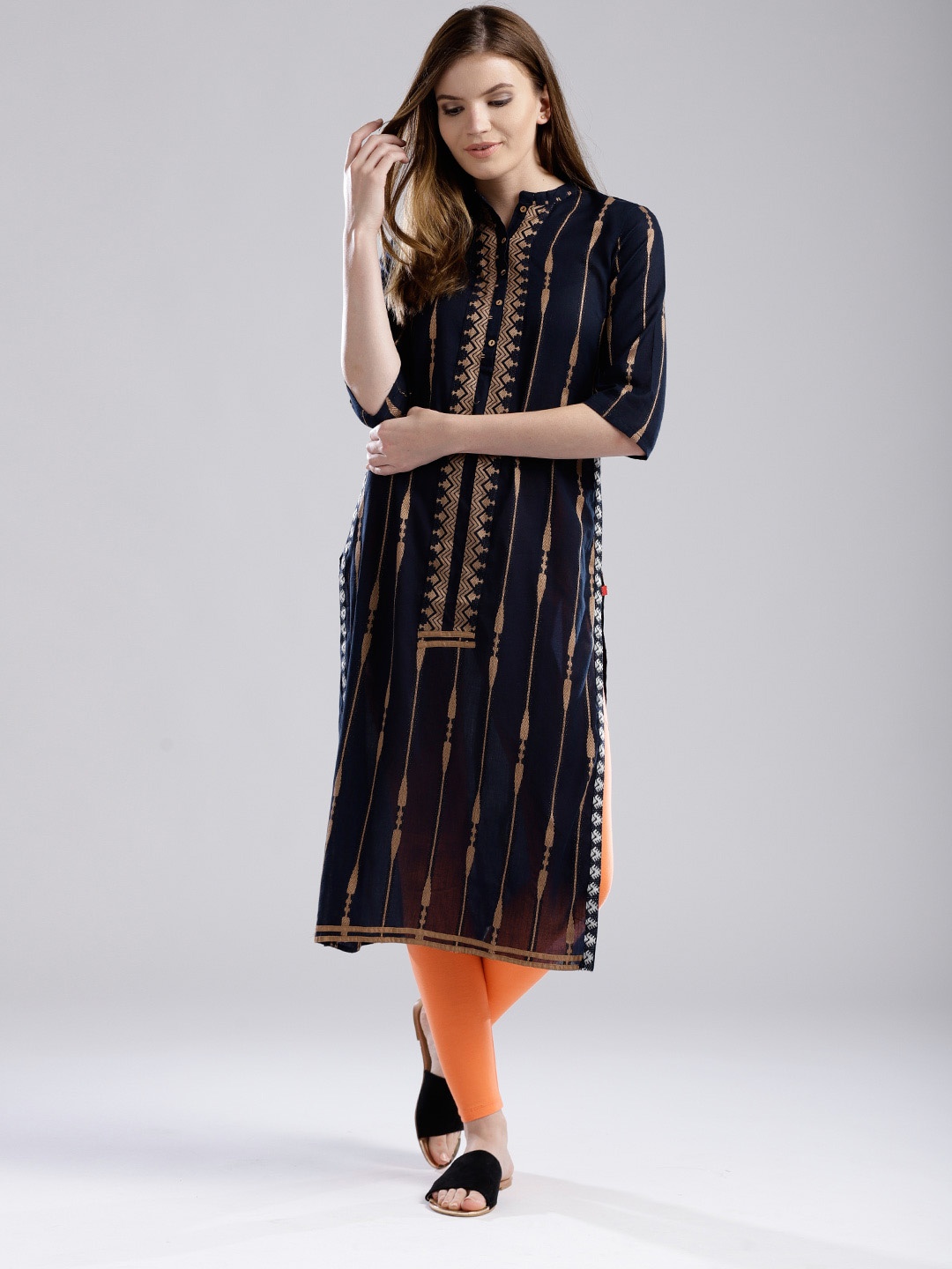 

W Women Navy Blue & Beige Woven Design Straight Kurta