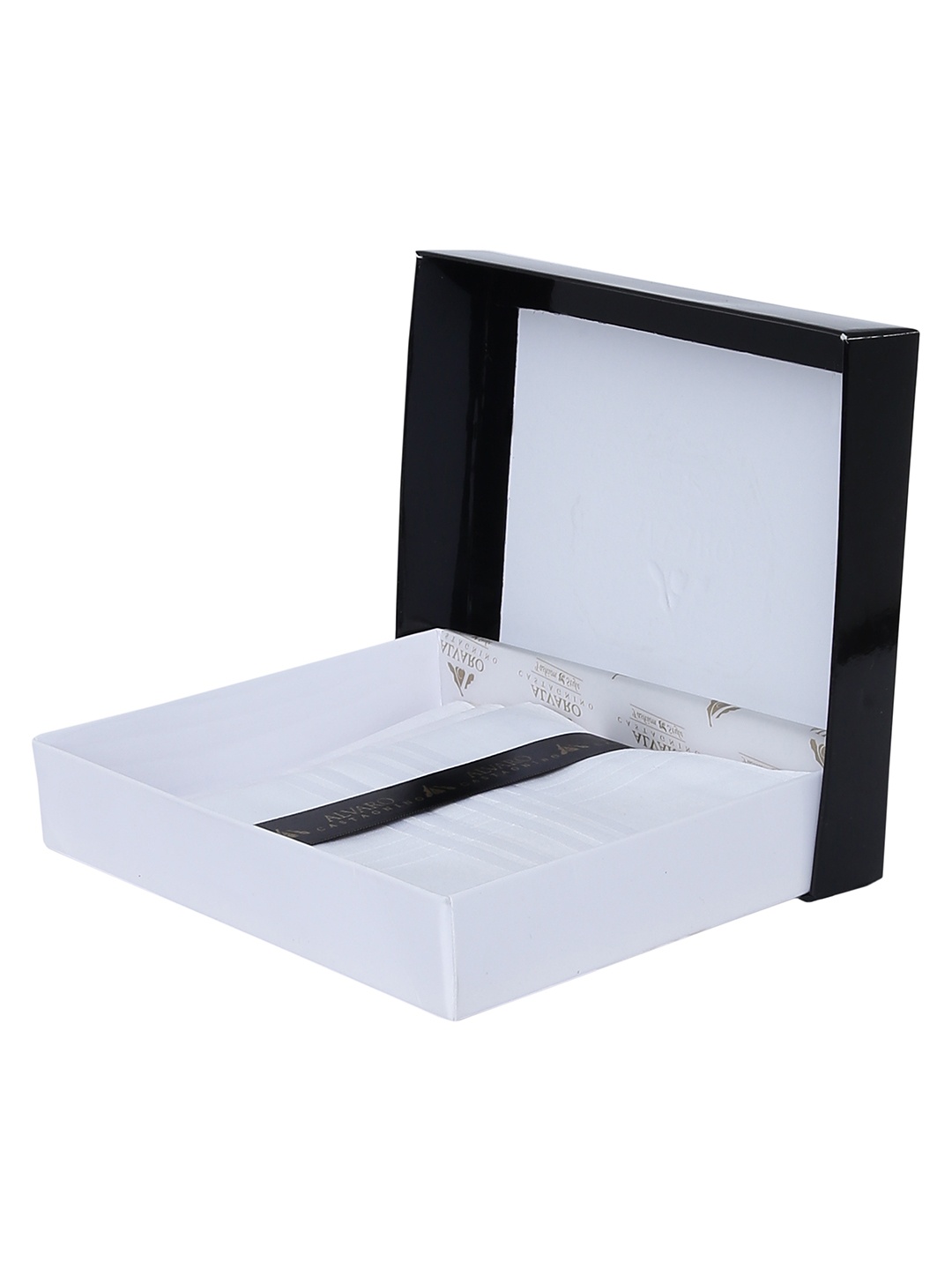 

Alvaro Castagnino Pack of 3 White Solid Cotton Handkerchief Gift Set