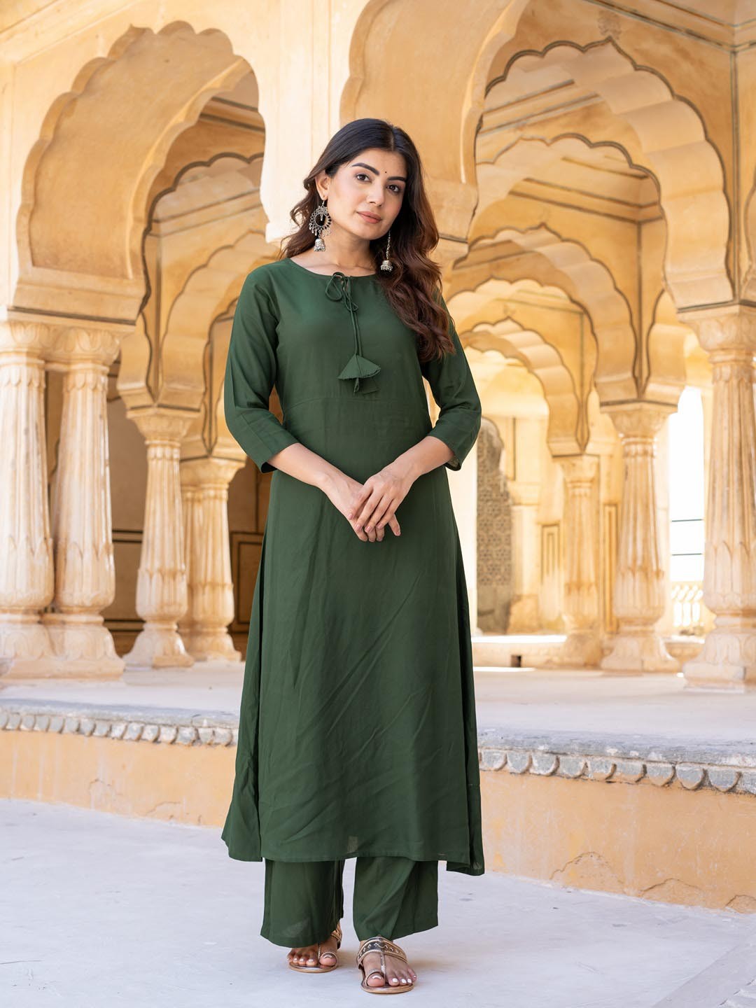 

Yufta Women Green Solid Kurta with Palazzos & Dupatta