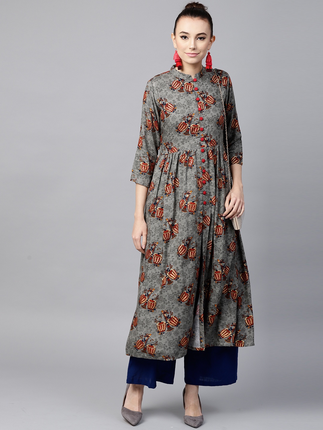 

GERUA Women Grey & Red Tabla Printed A-Line Kurta
