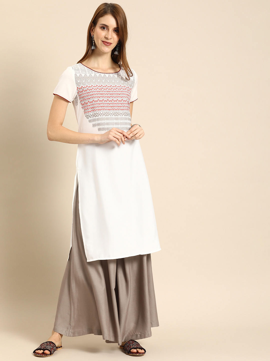 

IMARA Women White Printed Straight Kurta