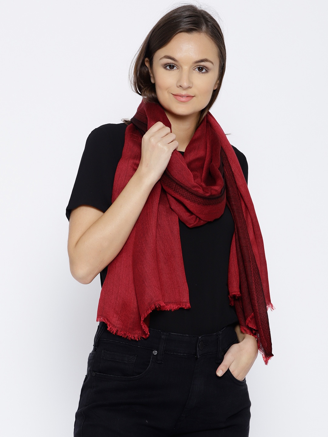 

Noi Women Maroon Solid Stole