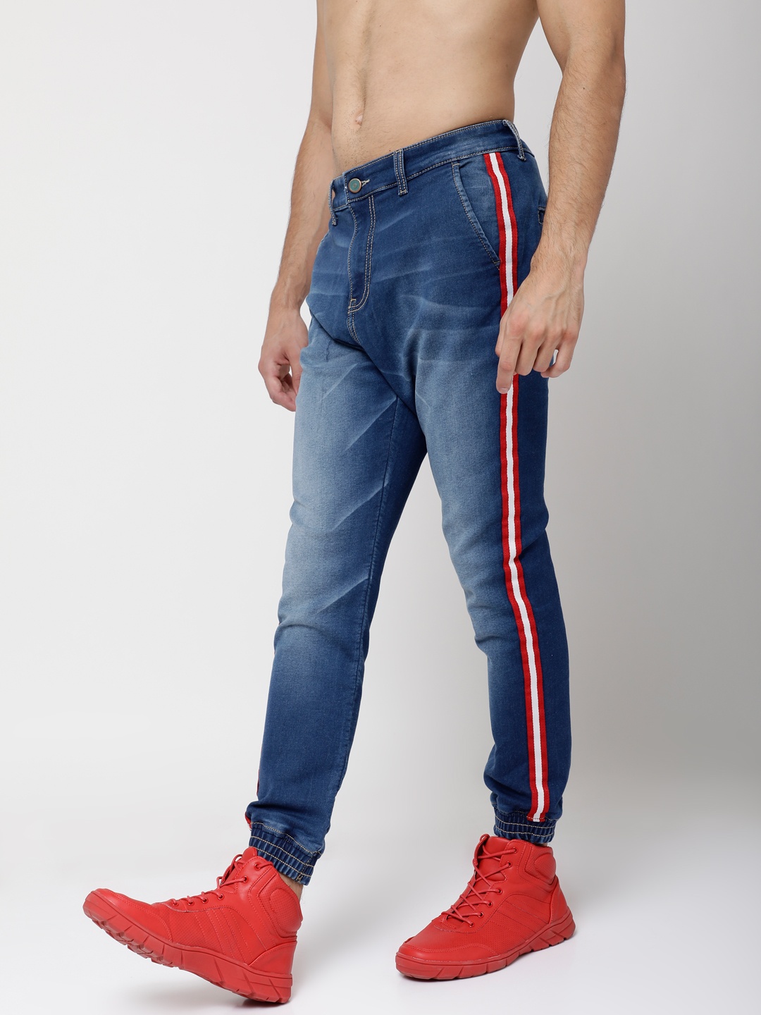 

LOCOMOTIVE Men Blue Jogger Mid-Rise Clean Look Stretchable Jeans