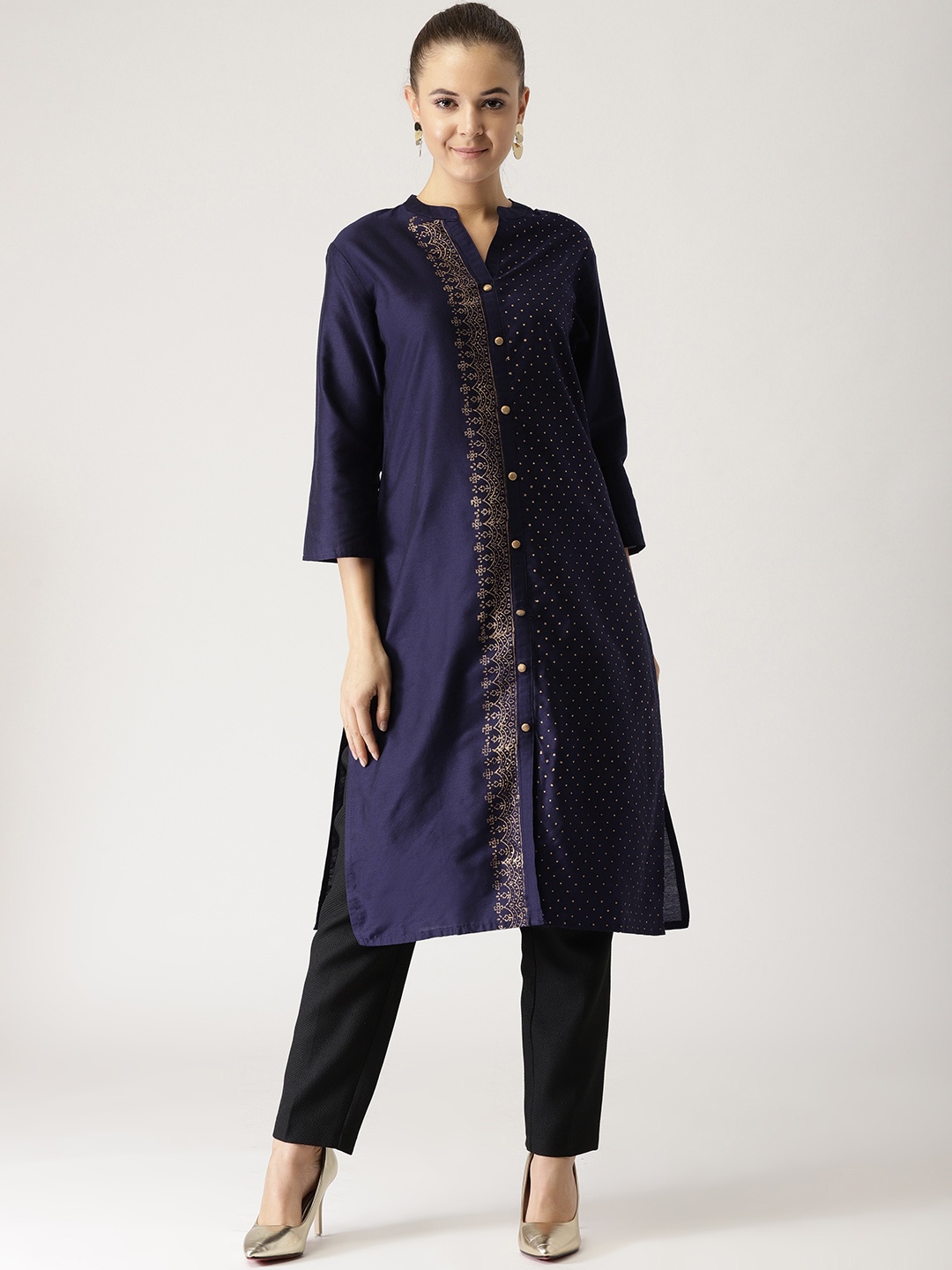 

IMARA Women Navy Blue & Golden Printed Straight Kurta