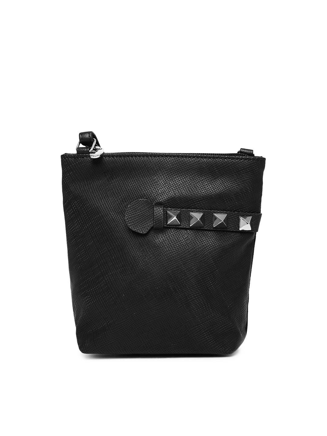 

Baggit Black Solid Sling Bag