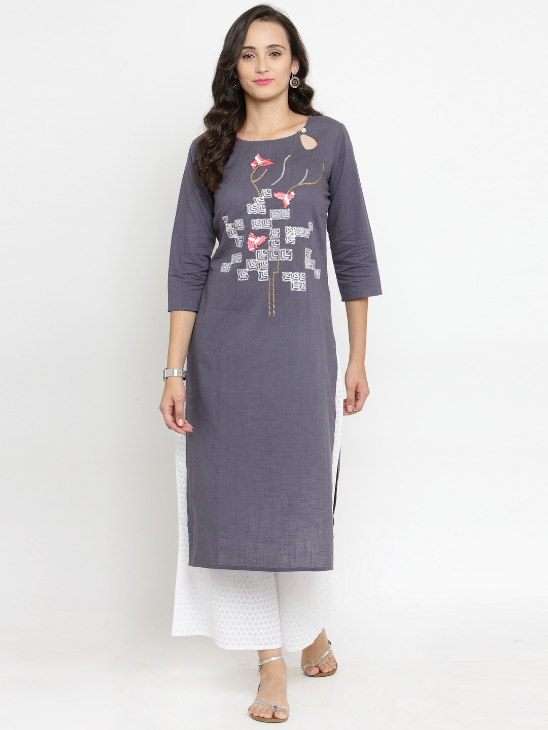 

Varanga Women Grey Solid Kurta with Palazzos