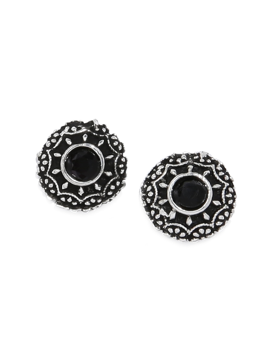 

Zaveri Pearls Antique Silver-Toned Embellished Circular Studs with Nosepin & Chain