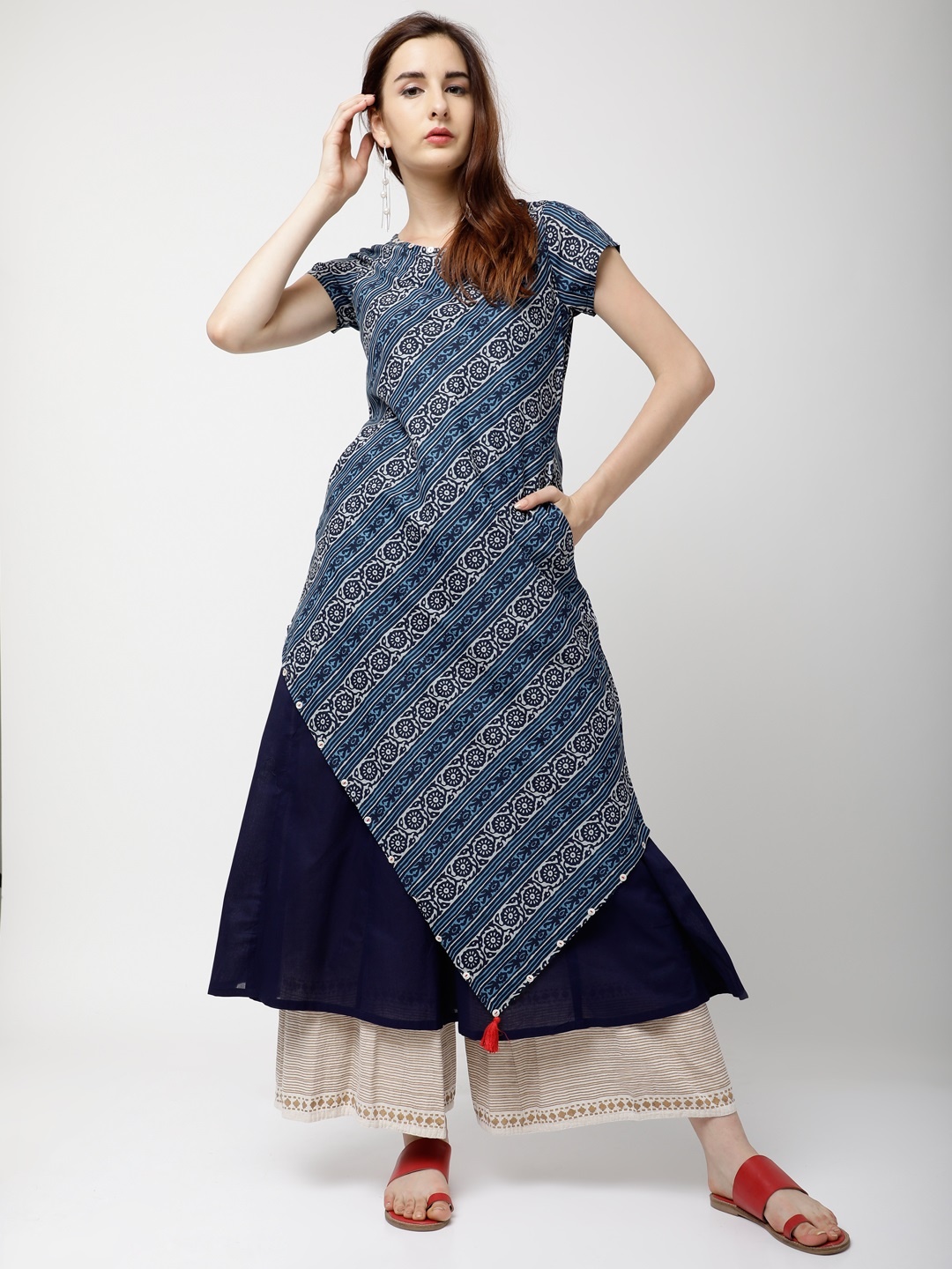 

Vishudh Women Blue Printed A-Line Kurta