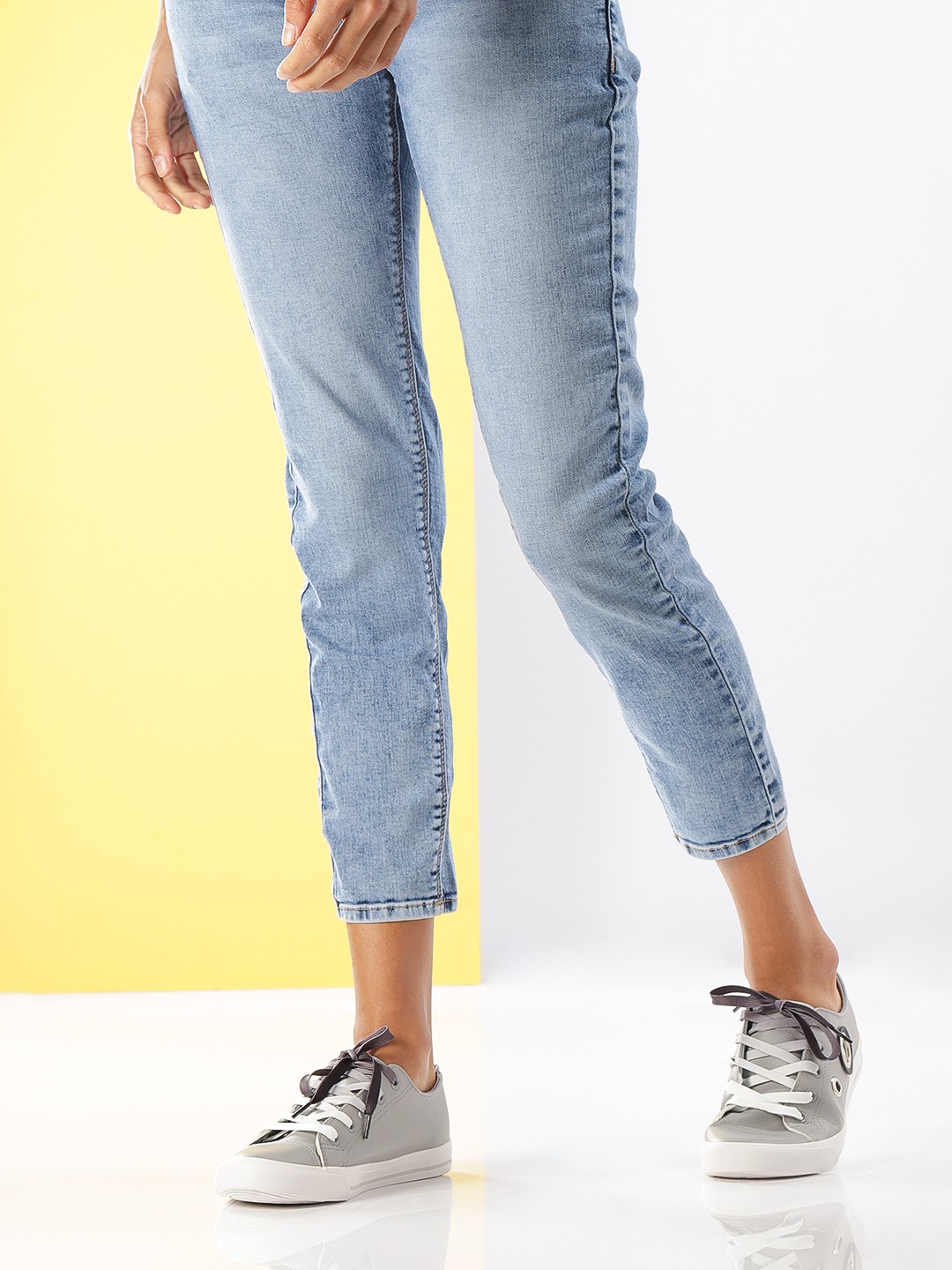 

Kook N Keech Women Grey Sneakers
