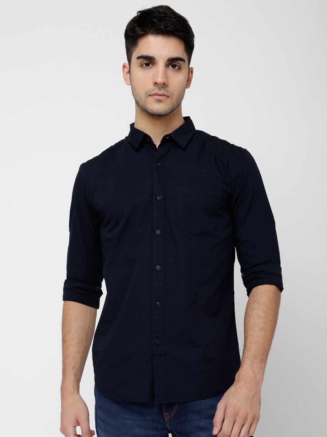 

LOCOMOTIVE Men Navy Blue Slim Fit Solid Casual Shirt
