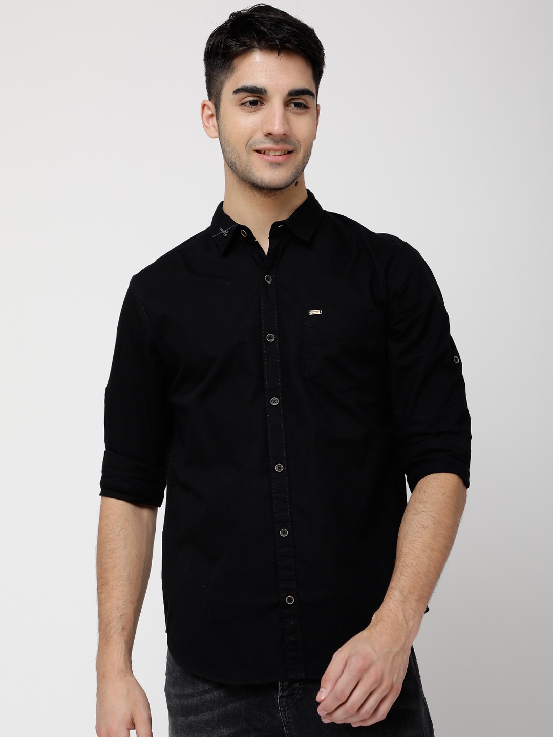 

LOCOMOTIVE Men Black Slim Fit Solid Casual Shirt