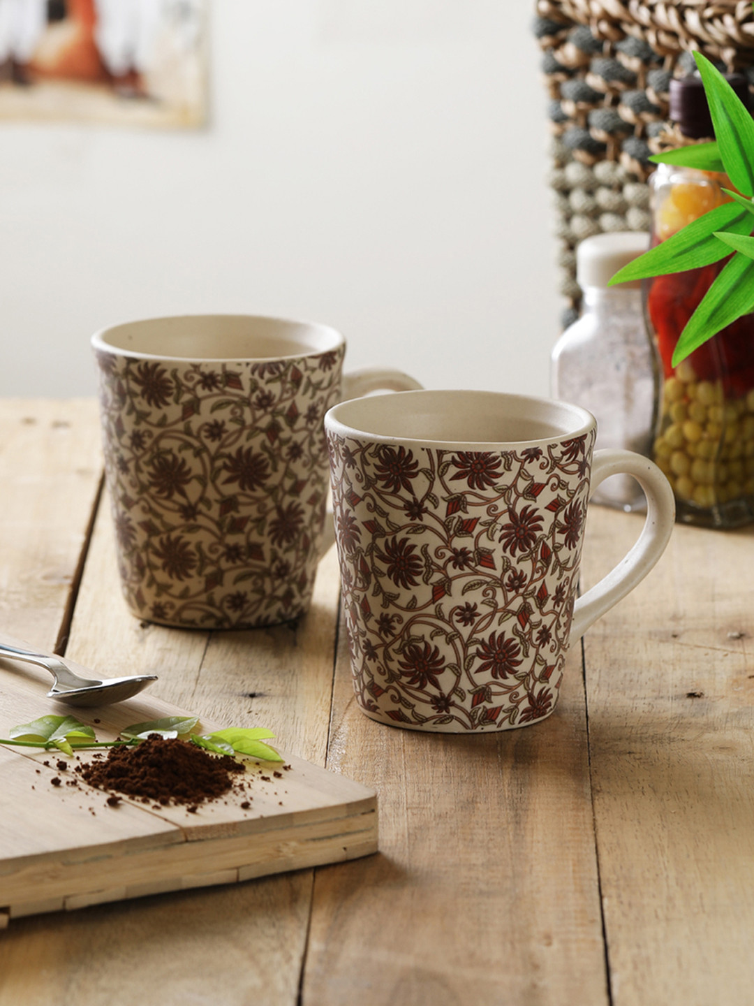 

MIAH Decor Off-White Printed Ceramic Set