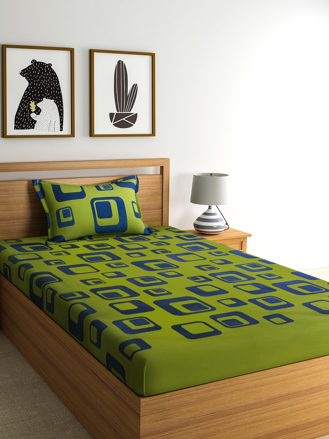 

Home Ecstasy Green & Navy Blue Geometric Flat 140 TC Cotton 1 Bedsheet with 1 Pillow Cover