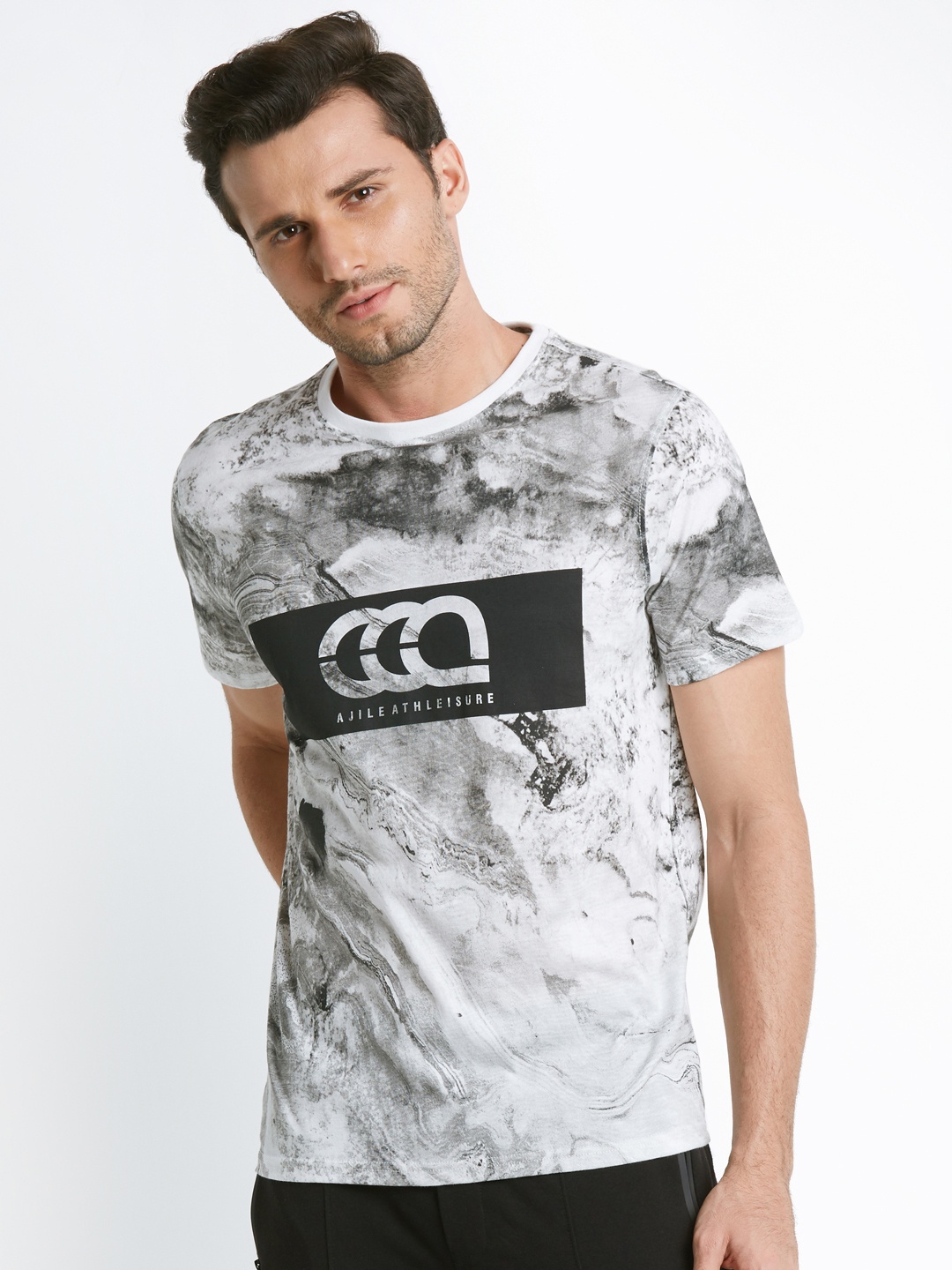 

Ajile by Pantaloons Men White Printed Round Neck Slim FitT-shirt