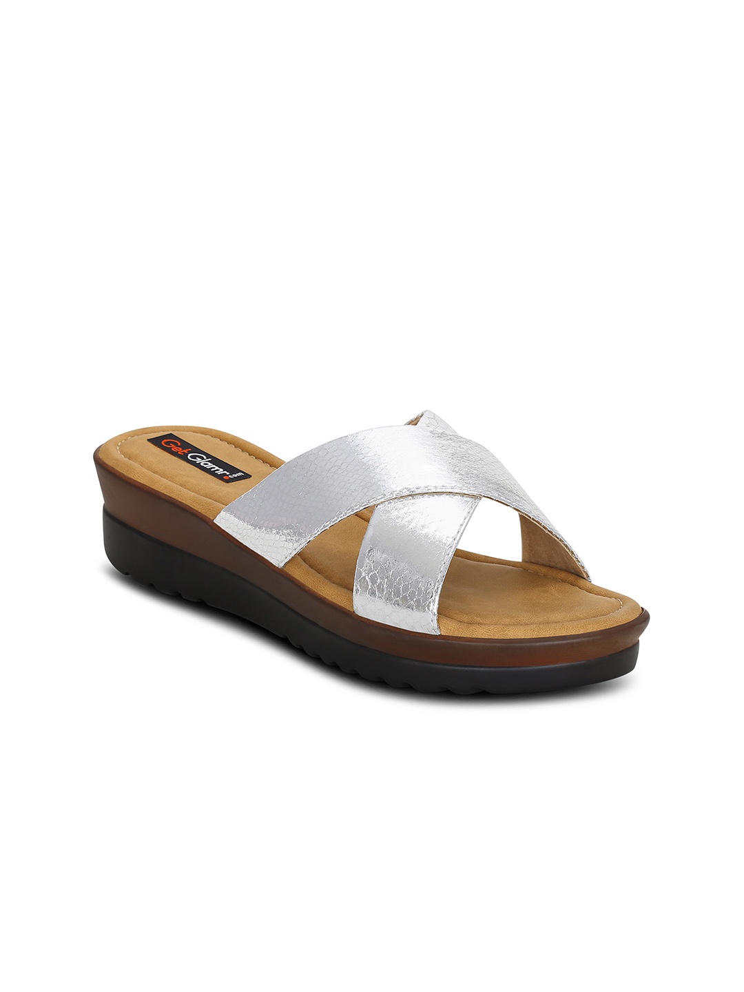 

Get Glamr Women Silver-Toned Solid Flatform