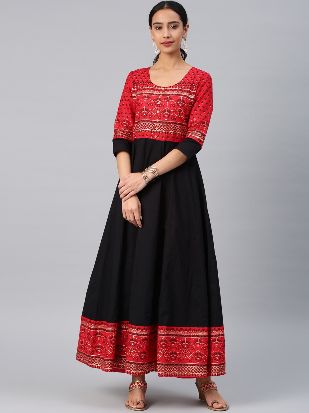 

Vishudh Women Red & Black Printed Anarkali Kurta