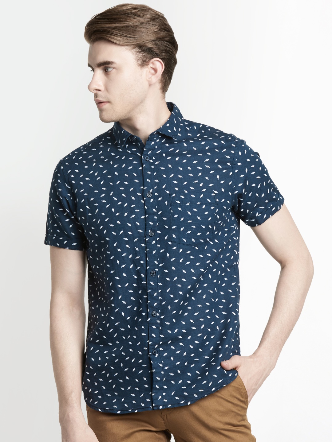 

Urban Ranger by pantaloons Men Navy Blue & White Slim Fit Printed Casual Shirt