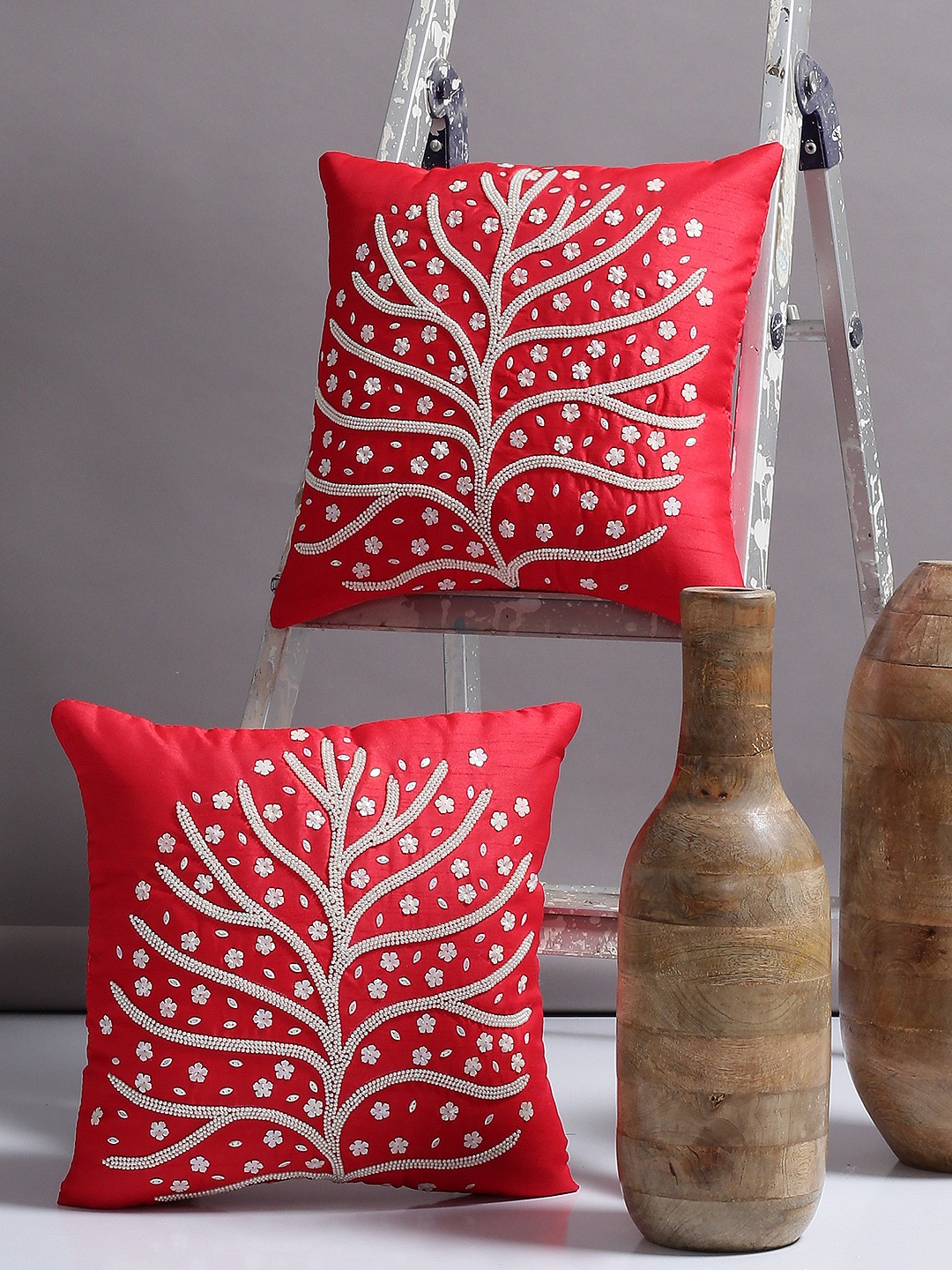 

Alina decor Red Set of 2 Floral Square Cushion Covers