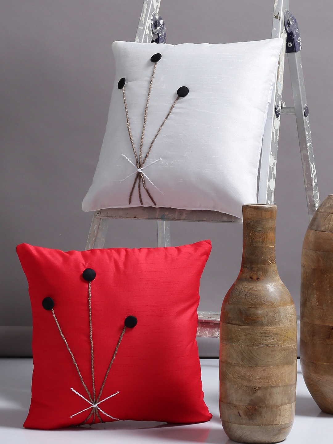 

Alina decor Off-White & Red Set of 2 Solid Square Cushion Covers