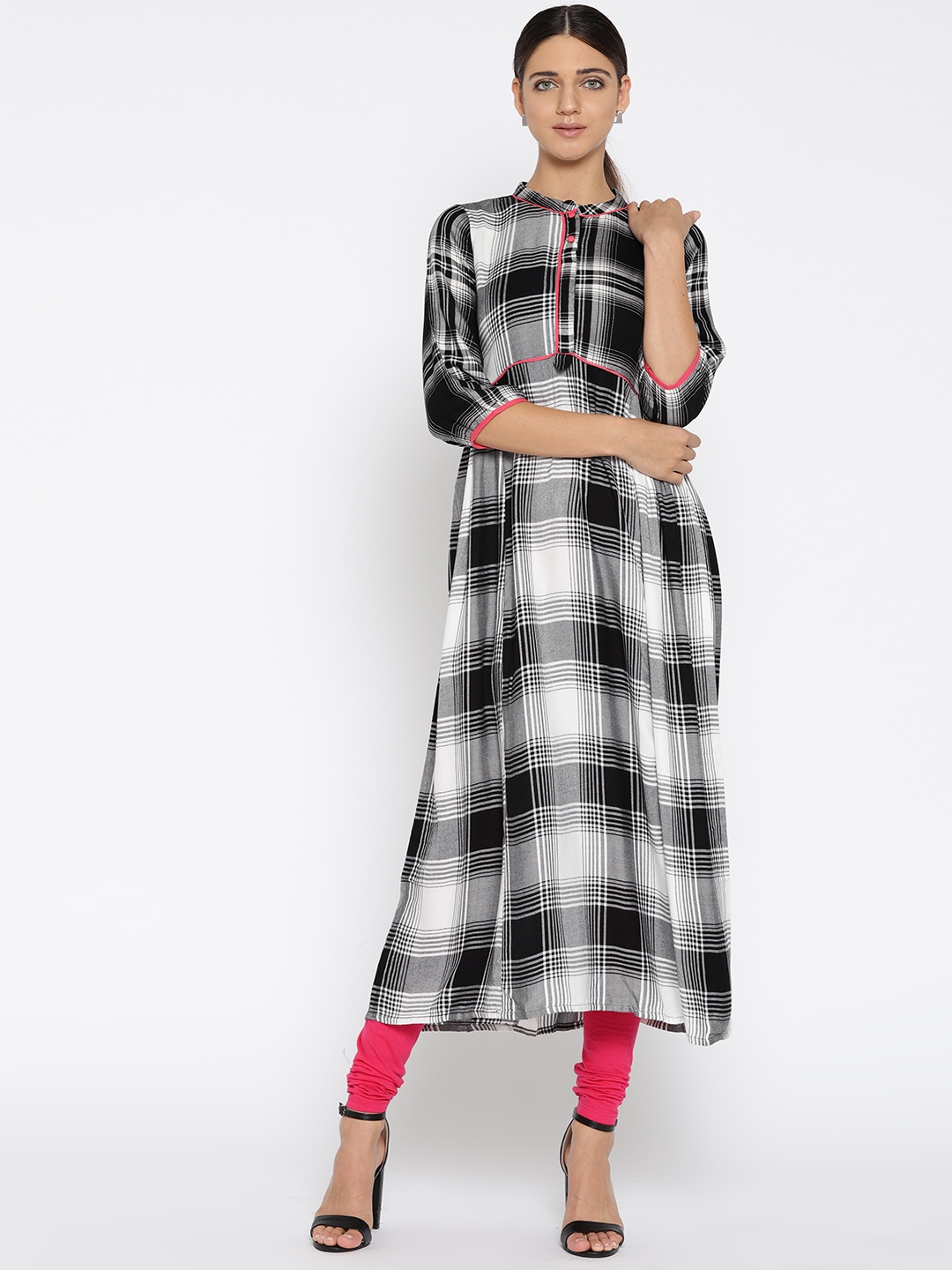 

AURELIA Women Black & White Checked A-Line Kurta