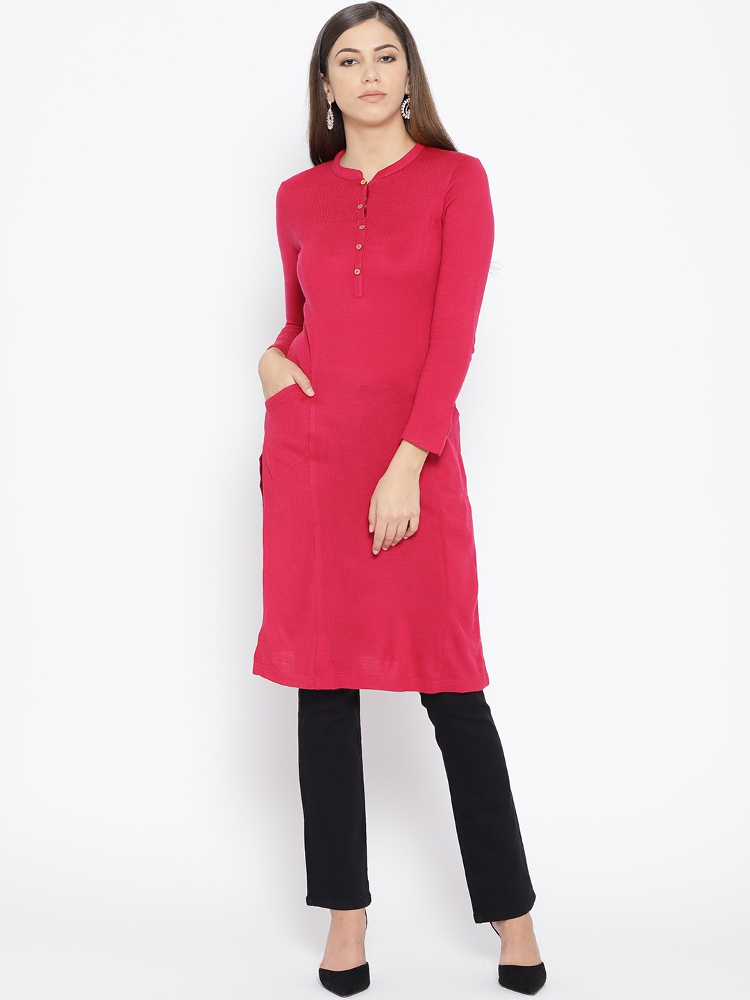 

AURELIA Women Pink Solid Straight Winter Kurta