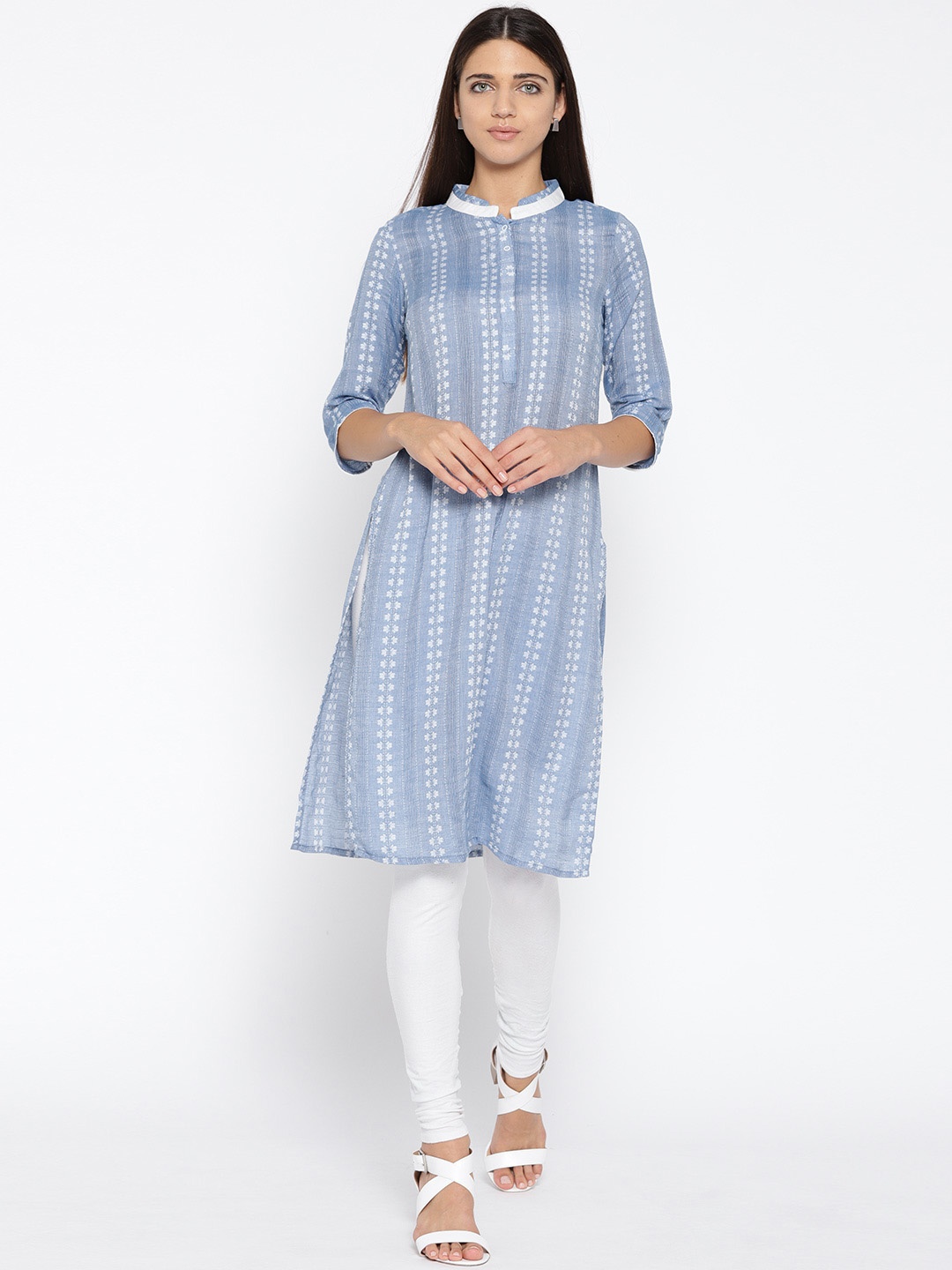 

AURELIA Women Blue & White Woven Design Straight Kurta