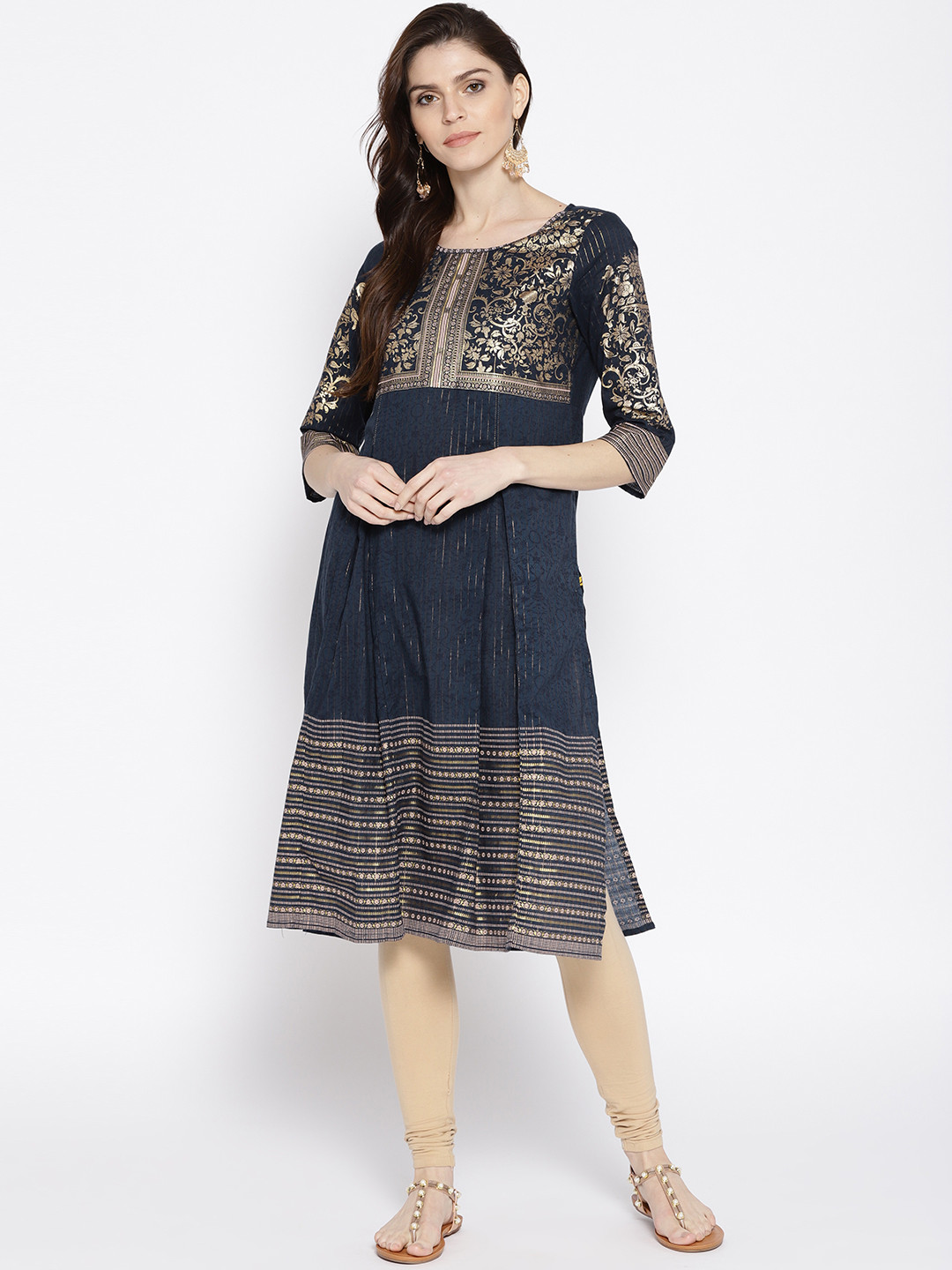 

AURELIA Women Navy & Golden Printed A-Line Kurta, Navy blue